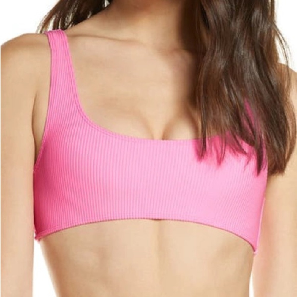 ISO Frankies Bikinis Ribbed top in Bubble Gum Pink size L or XL